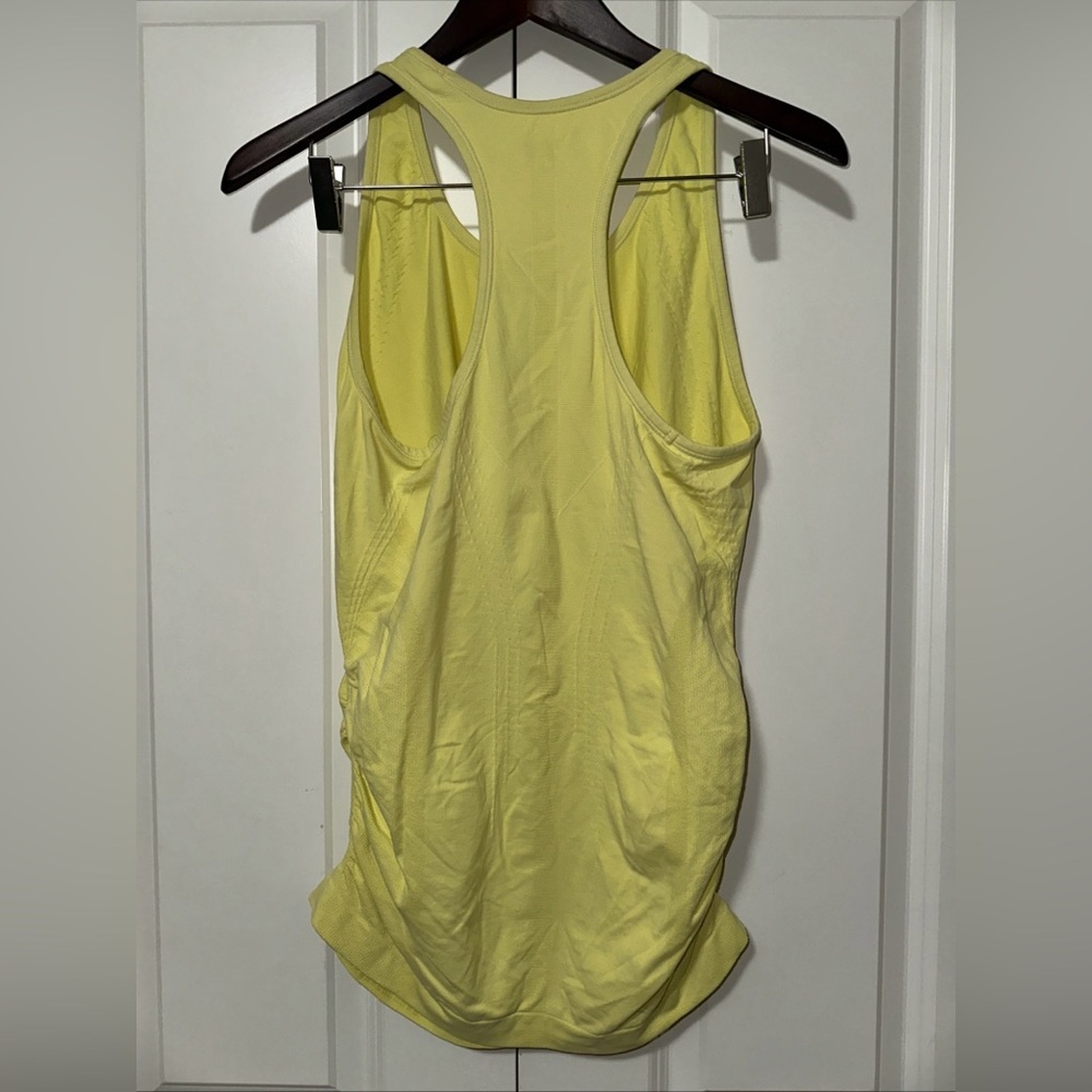 Athleta Speedlight Racerback Workout Tank Top M Yellow - Picture 4 of 4